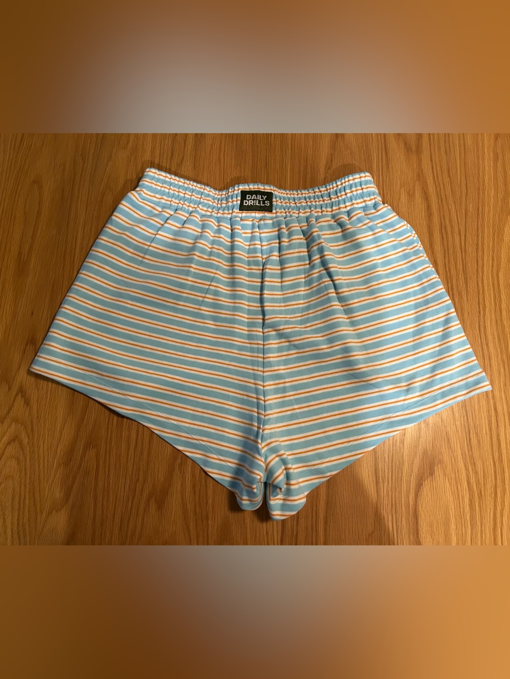 Daily Drills Striped Cotton Shorts - Bondi Stripe Size M/L NWOT - Picture 2 of 7